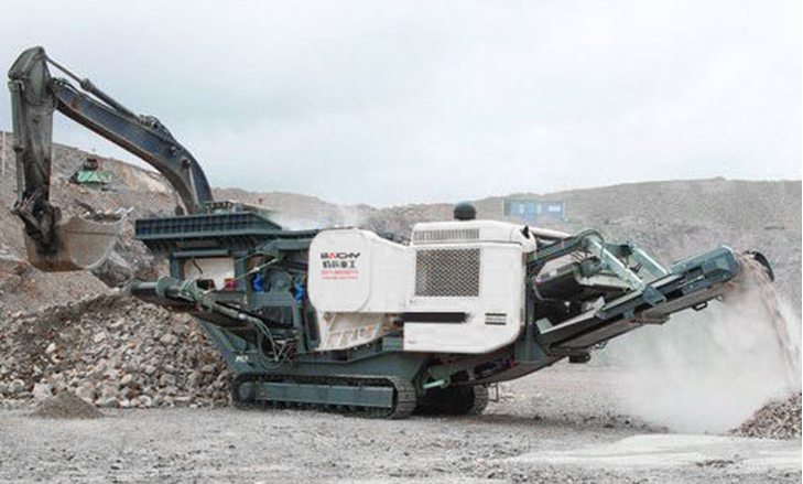 Crawler mobile crusher